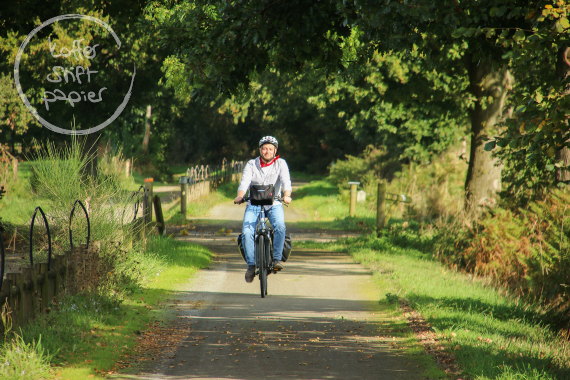 Cycliste sur voie verte de La Véloscénie