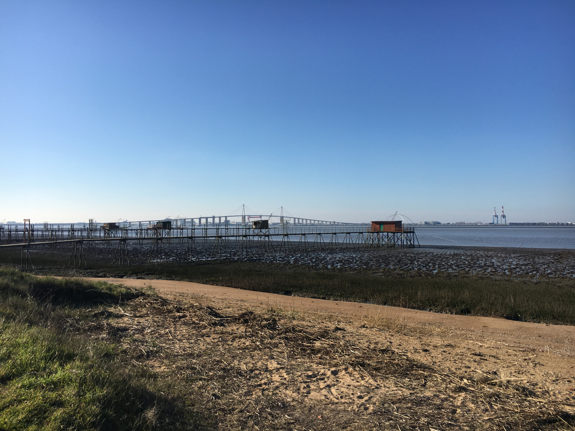 Vue sur le Pont de St-Nazaire par La Vélodyssée