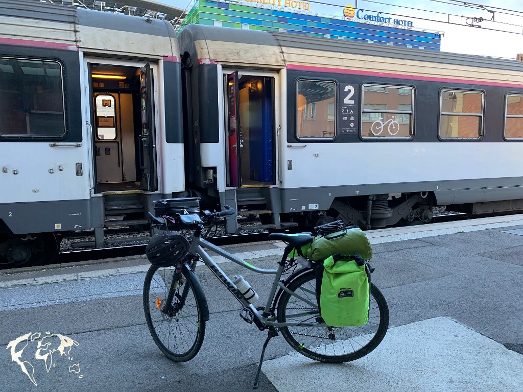 Vélo et équipement sur l'EV 8