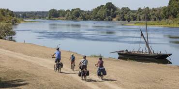 Francevelotourisme loire on sale