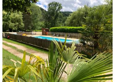 Camping Les Berges du Doux