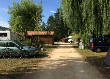 Camping les Bords de Lyonne