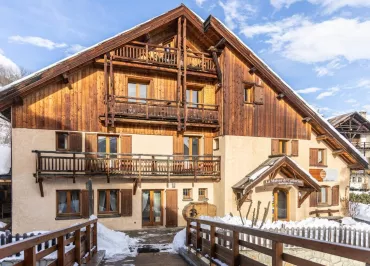 Extérieur du gîte auberge