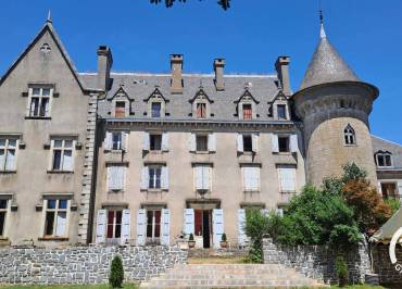 Château de Calmels - Lacaune, Tarn - G5024 - Gîtes