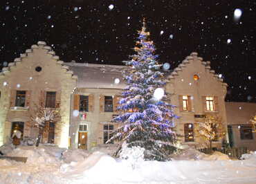 Corrençon by night