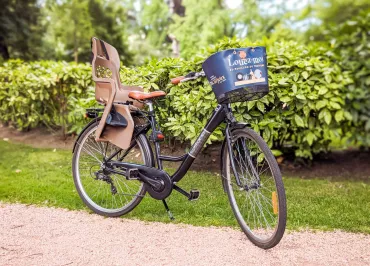 Location de vélos mécaniques avec porte-bébé à Vienne