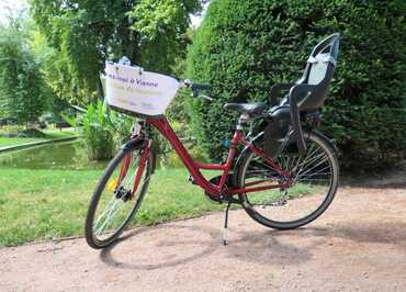 Location de vélos mécaniques avec porte-bébé à Vienne