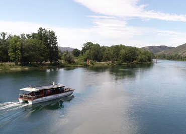 Promenade sur le Rhône avec la Compagnie des Canotiers