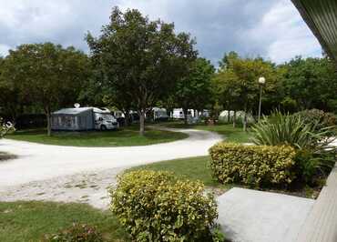 Camping de la Base de loisirs du Tarn et de la Garonne