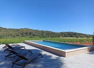 Chambres d'hôtes La Bastide Sous les Pins avec piscine à La Londe les Maures