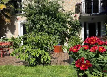 agréable terrasse sur la Seine