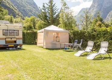 Camping Chateau de Rochetaillée Bourg d'Oisans