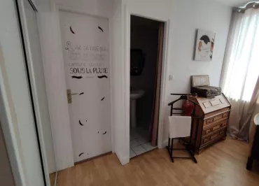 Chambres d'Hôtes au Chapeau Claque Cabaret