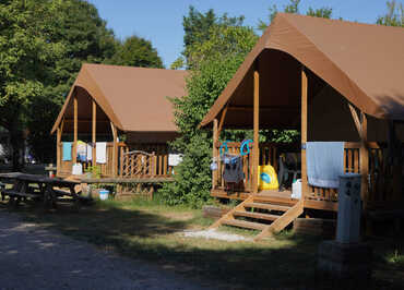 Camping Au Bon Endroit