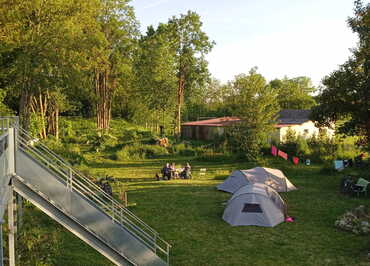 Au Bistrot du Canal - Camping