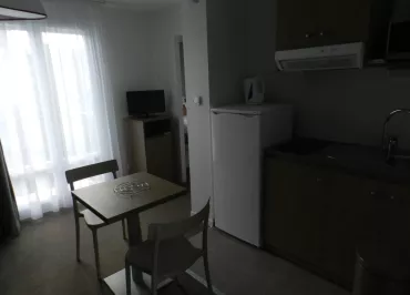 ©tous droits réservés.