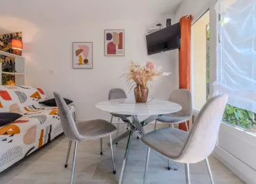 https://medias.cloudspire.io/rooms/H45G029073/H45G029073_68360900e69e5.jpg