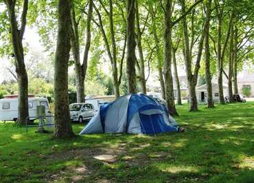 Camping Municipal de Mehun-sur-Yèvre