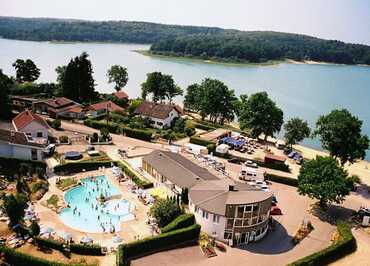 CAMPING DOMAINE LES NIDS DU LAC