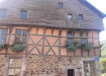 Maison Espagnole