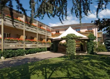 Hôtel Les Remparts