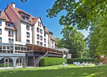 Hôtel-Restaurant SPA Verte Vallée