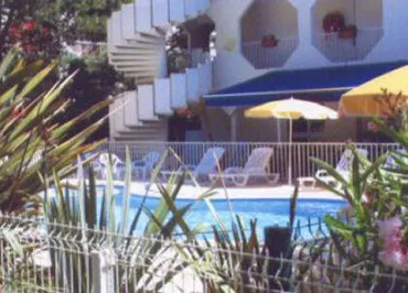 HOTEL LES RIVES BLEUES