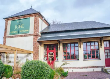 Bistrot June_extérieur