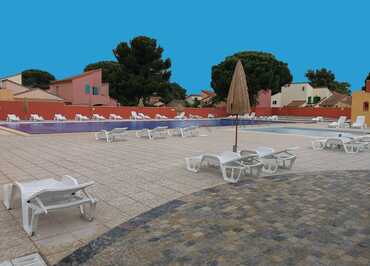 Piscine 25m sur 12.5m et grande pataugeoire