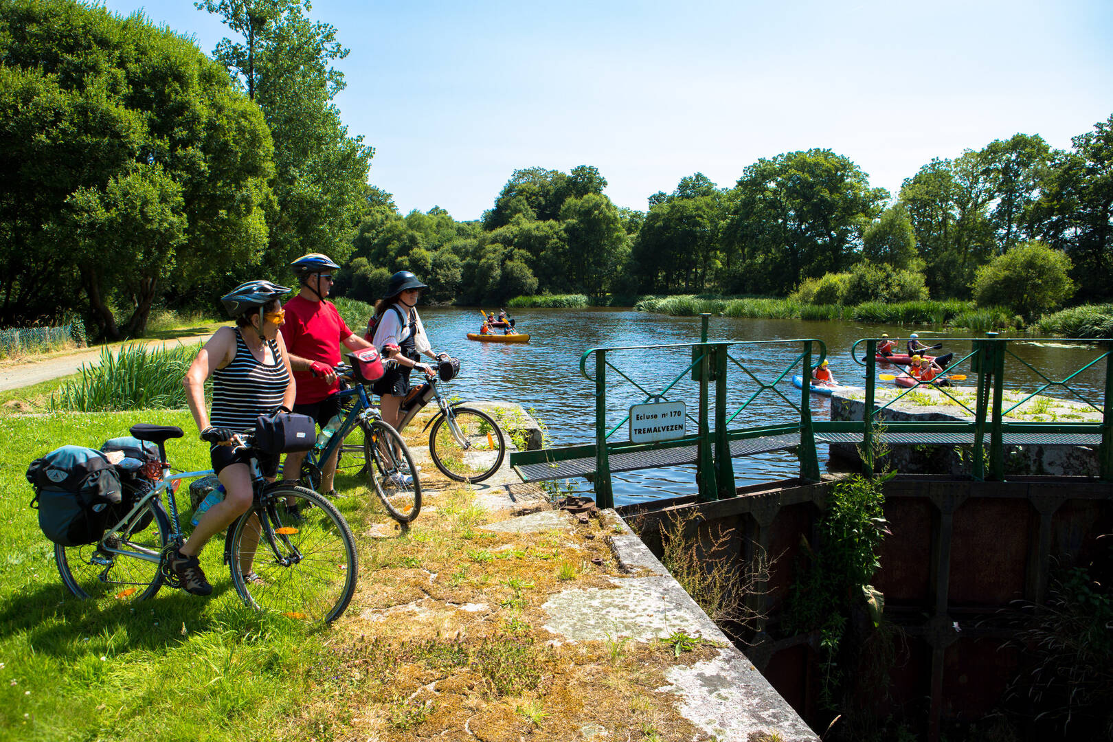 tour de bretagne velo tourisme