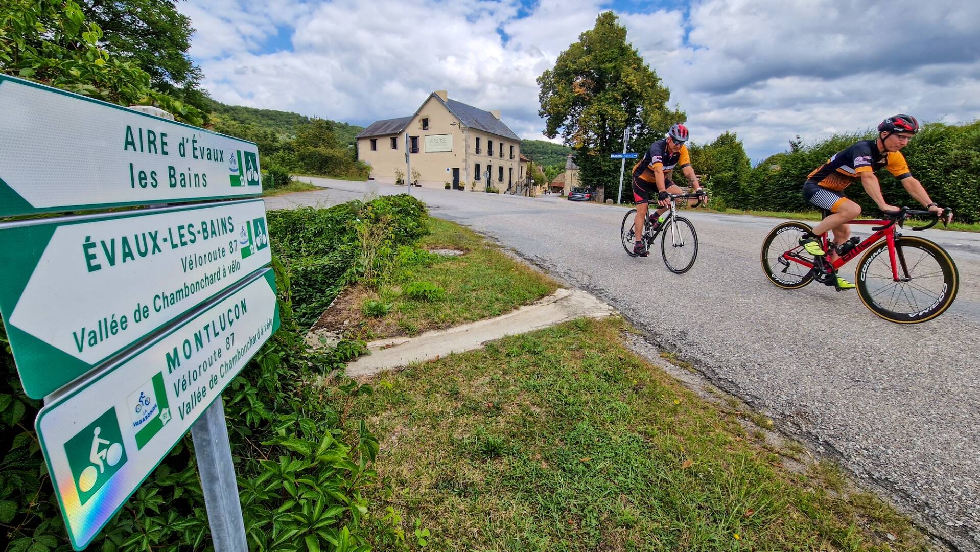 La Vagabonde parcours velo de Montlucon a Chambon sur Voueize