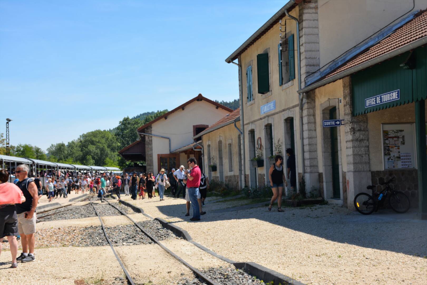 Gare touristique Lamastre, Loisirs et activités à Lamastre