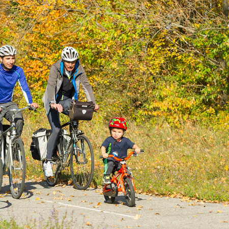 3 solutions pour transporter son enfant à vélo - Holland Bikes