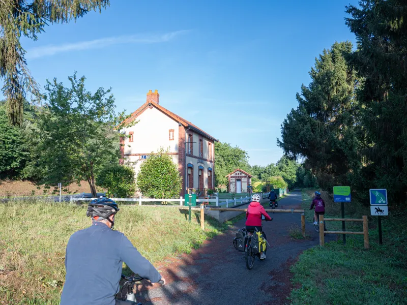 Piste cyclable à Isigny-le-Buat