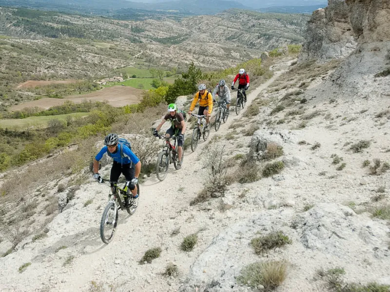 Groupe sur la Grande Traversée VTT L'Alpes Provence