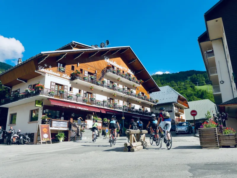 Arrivée à l'hôtel à Valloire