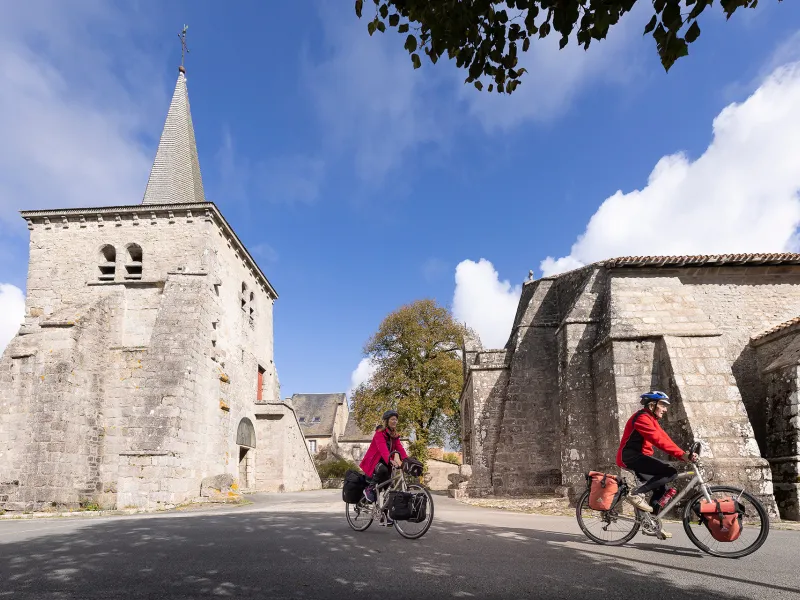 Eglise Saint-Martial à Toulx-Sainte-Croix