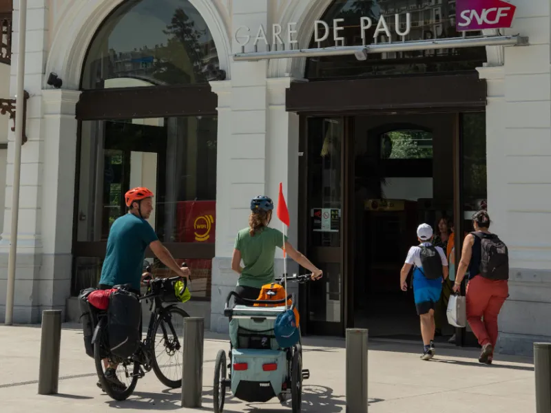 Gare de Pau - Train + vélo