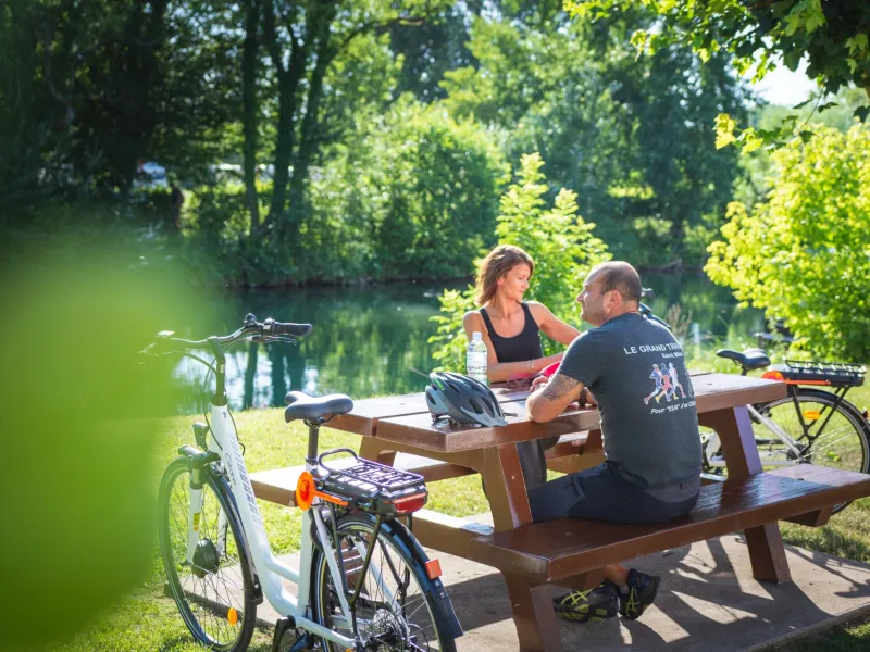 Pique-nique en bord de Meuse vers Stenay
