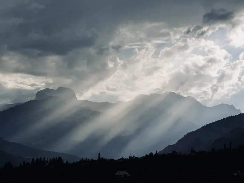 Rayons de soleil sur la vallée de l'Ubaye