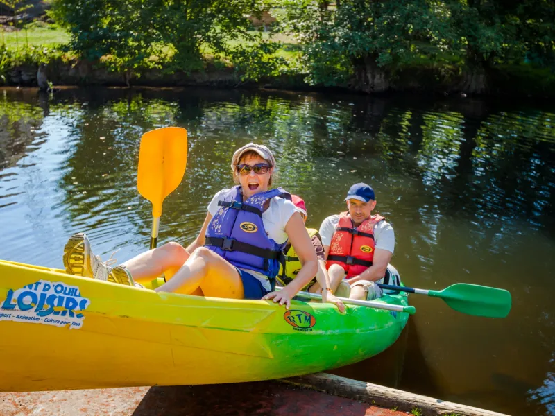 En kayak à Pont d'Ouilly