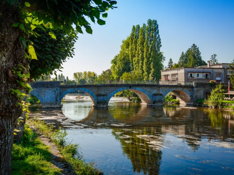 Pont sur l'Orne à Pont d'Ouilly