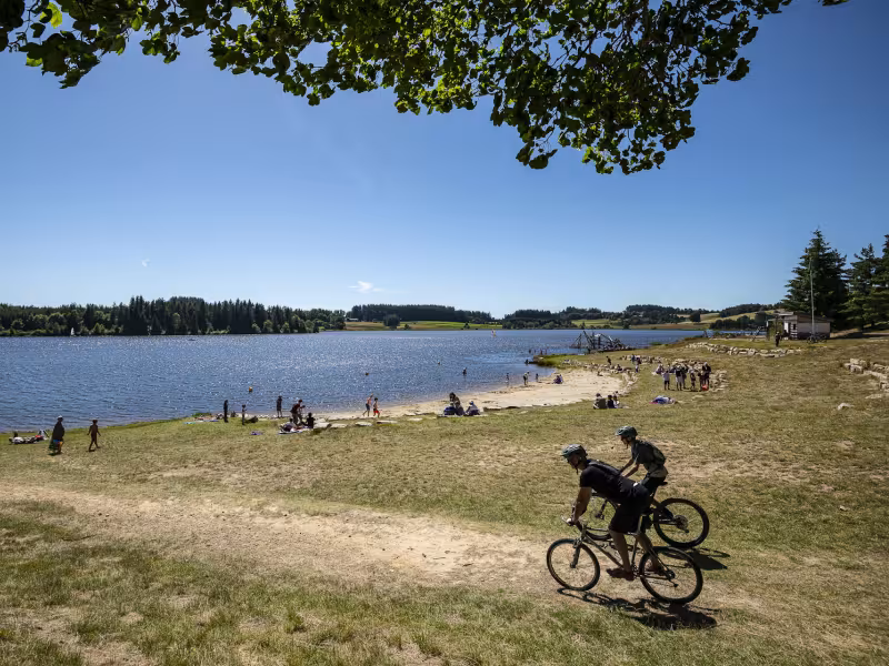 Arrivée à VTT au lac de Devesset