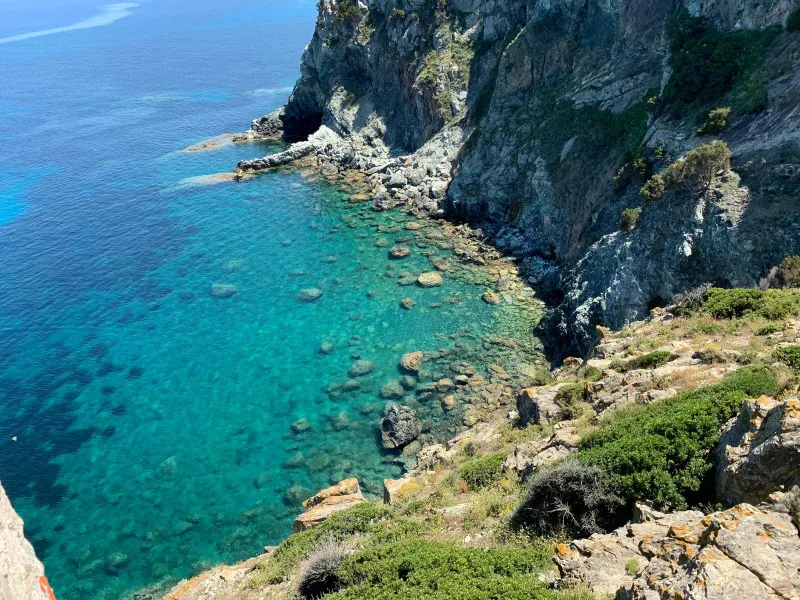 Falaise à Barcaggi