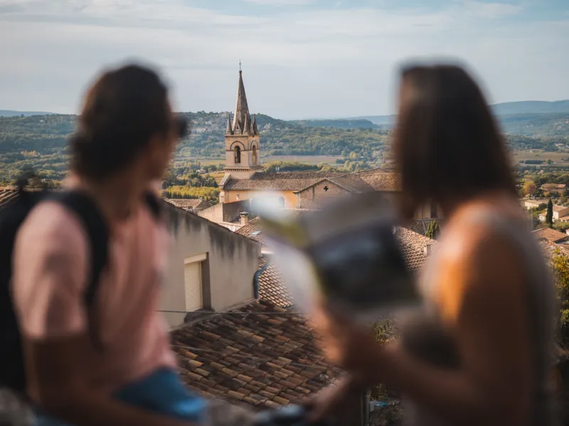 Vue des toits à Bonnieux