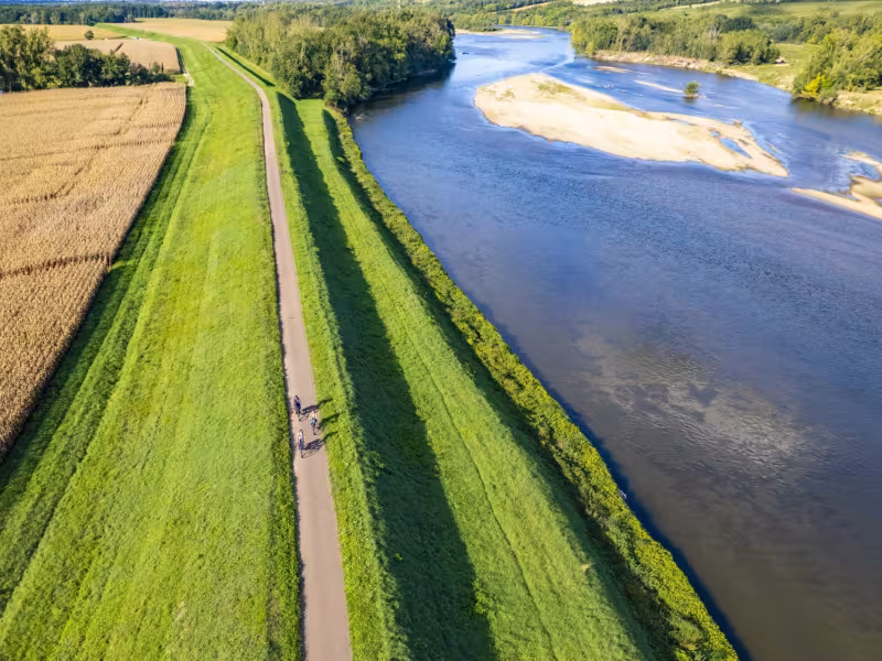 Bord de Loire sur la voie Vézelay