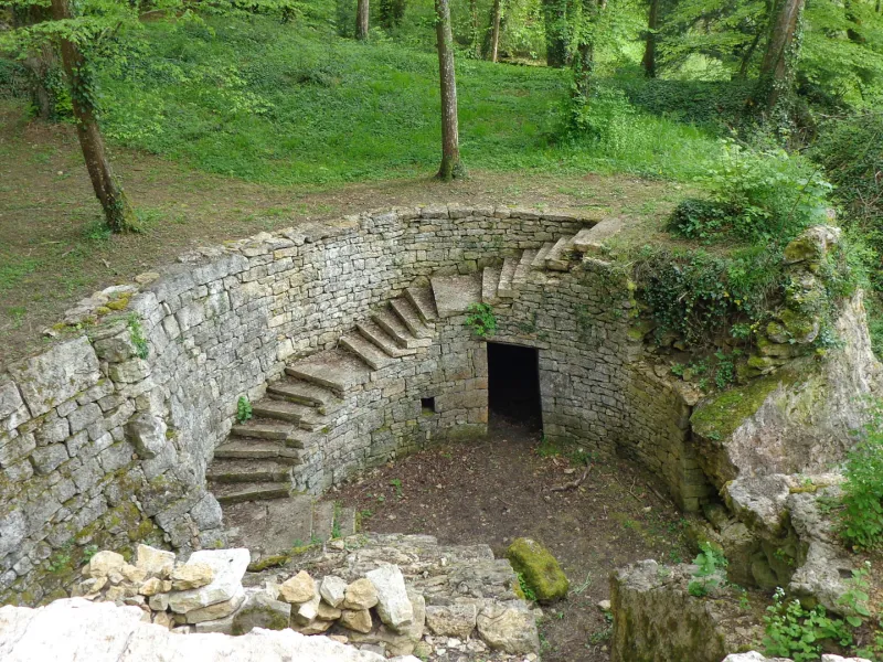 Bourmont parc des roches - escalier