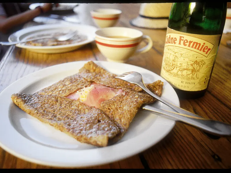 Crêpes et cidre breton