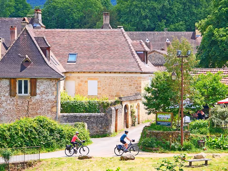 Des vignobles de Bordeaux à la Dordogne