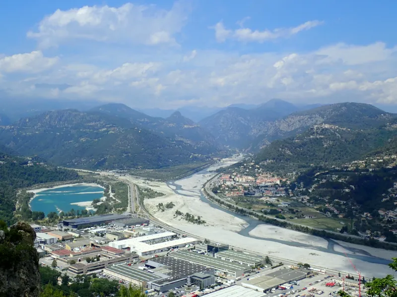 Confluence de l'Esteron et du Var 